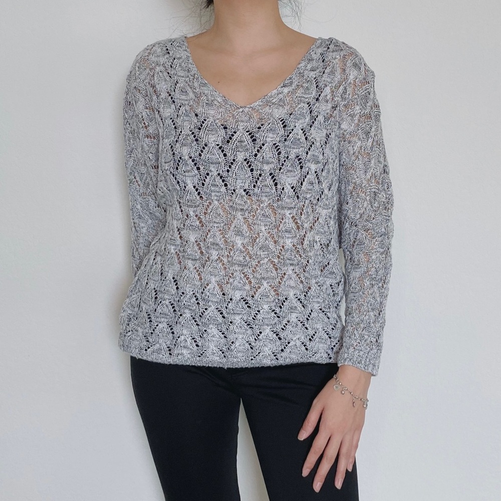Light Knit Grey Sweater
